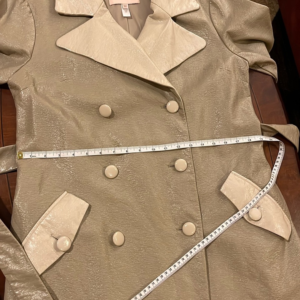 Anthropologie Hutch Vegan Leather Trench Coat beige & cream double-breasted NWOT - Picture 14 of 16